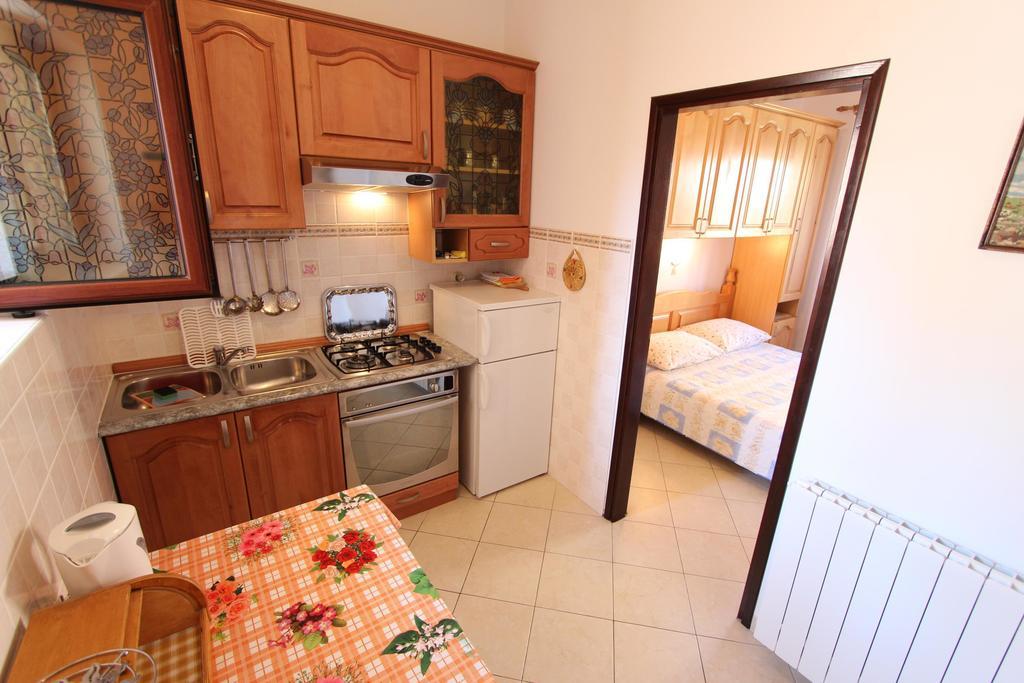 Apartments Maruchita Rovinj Habitación foto